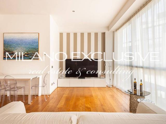 Appartamento in affitto a Municipio 9, Milano