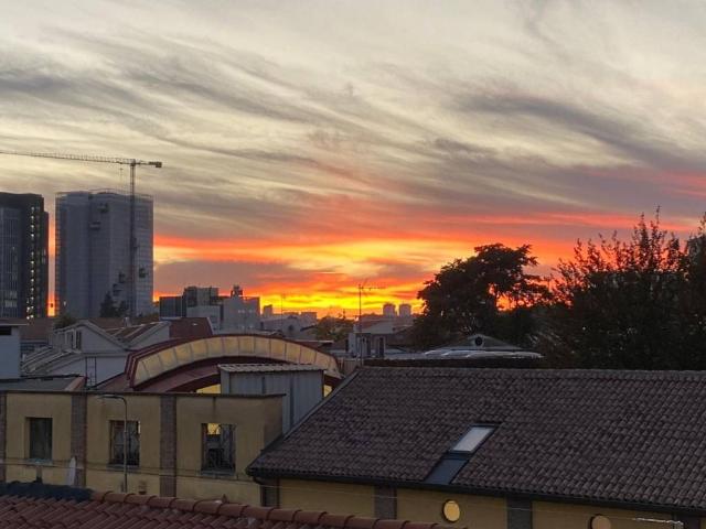 Appartamento in affitto a Municipio 6, Milano