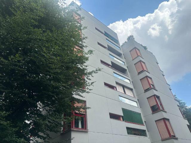 Appartamento in affitto a Municipio 9, Milano
