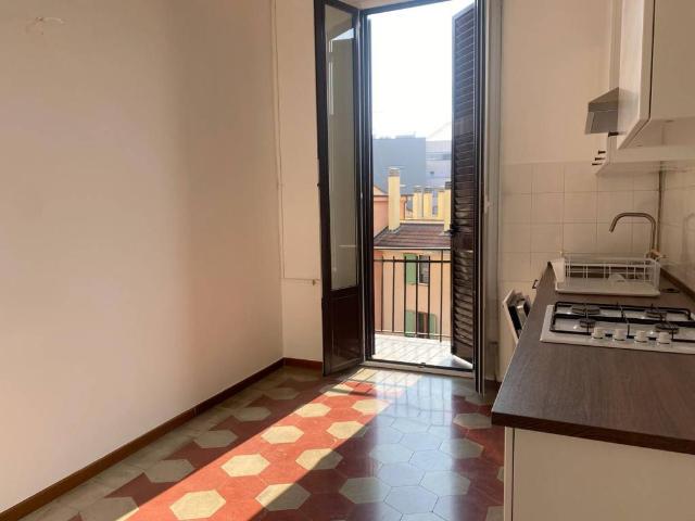 Appartamento in affitto a Municipio 4, Milano