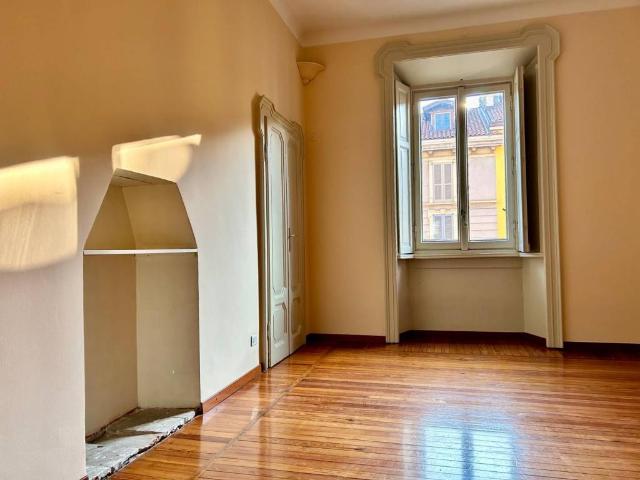 Appartamento in affitto a Municipio 6, Milano