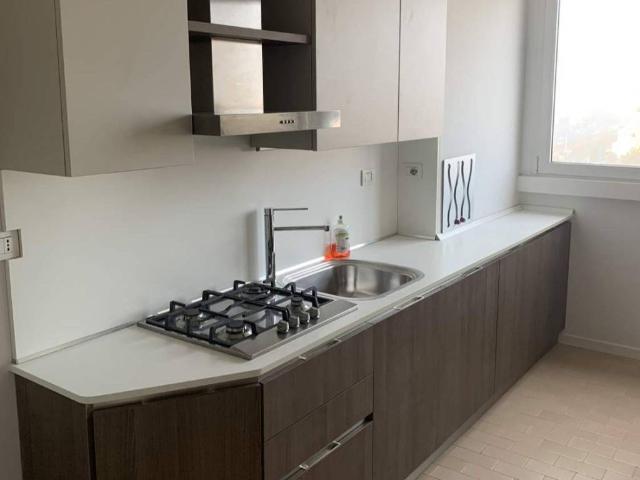 Appartamento in affitto a Ticinese, Milano