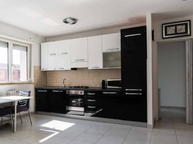 Appartamento in affitto a Municipio 2, Milano