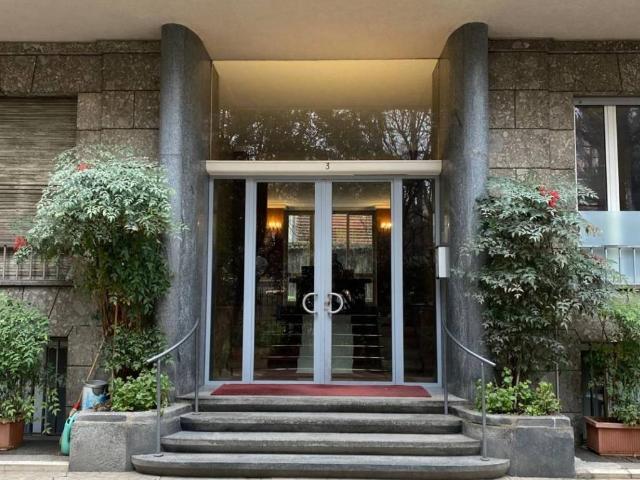 Appartamento in affitto a Municipio 1, Milano