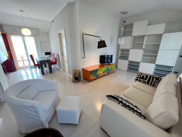 Appartamento in affitto a Vetra, Milano