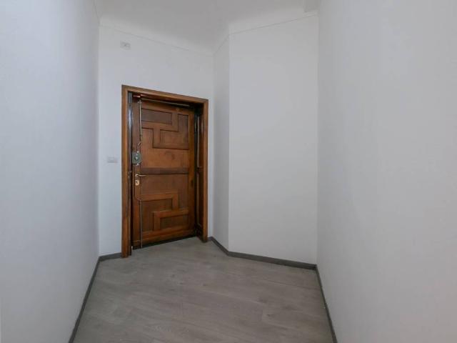 Appartamento in affitto a Municipio 7, Milano
