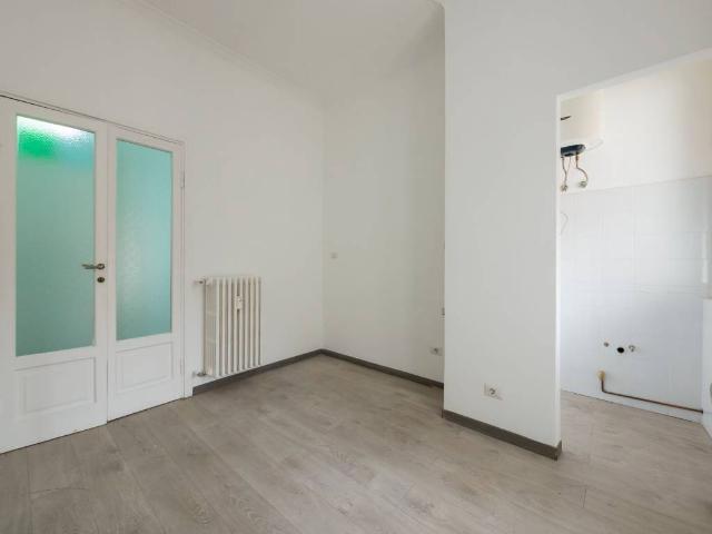 Appartamento in affitto a Municipio 7, Milano