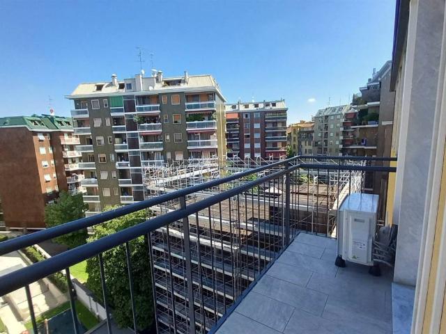 Appartamento in affitto a Buenos Aires - Venezia, Milano