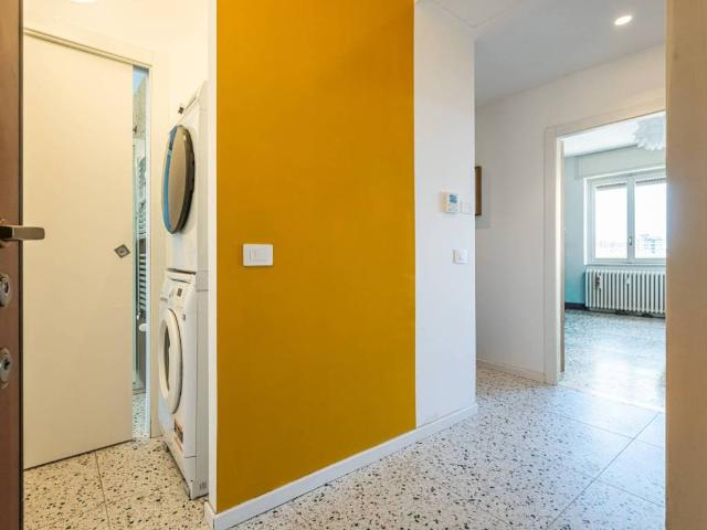 Appartamento in affitto a Municipio 4, Milano