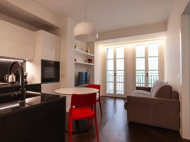 Appartamento in affitto a Centro storico, Milano