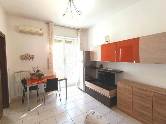 Appartamento in affitto a Bande Nere, Milano