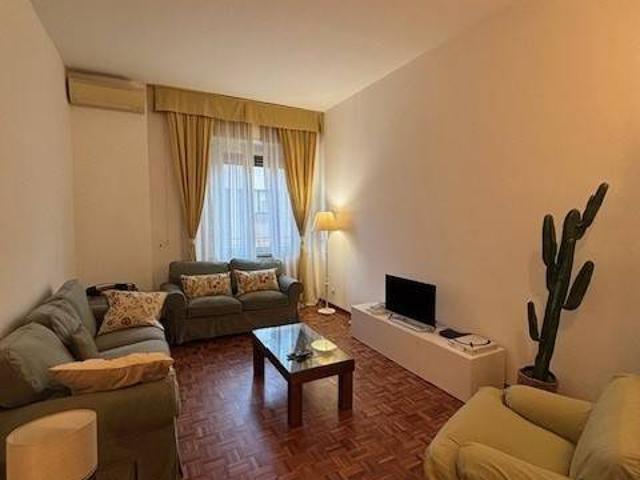 Appartamento in affitto a Municipio 1, Milano