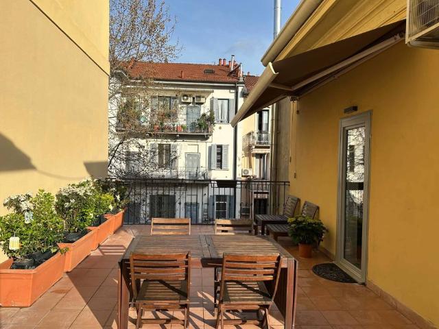 Appartamento in affitto a Municipio 9, Milano