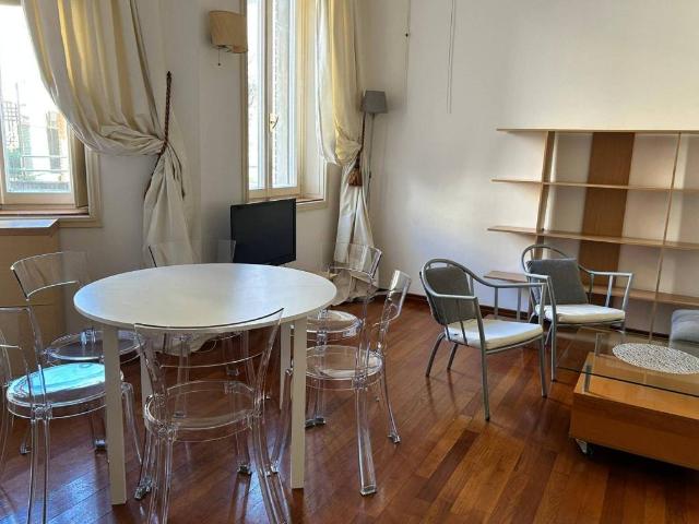 Appartamento in affitto a Duomo, Milano