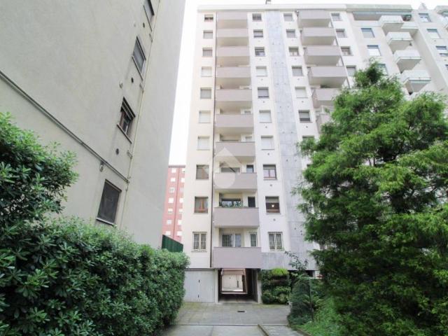 Appartamento in affitto a Municipio 9, Milano