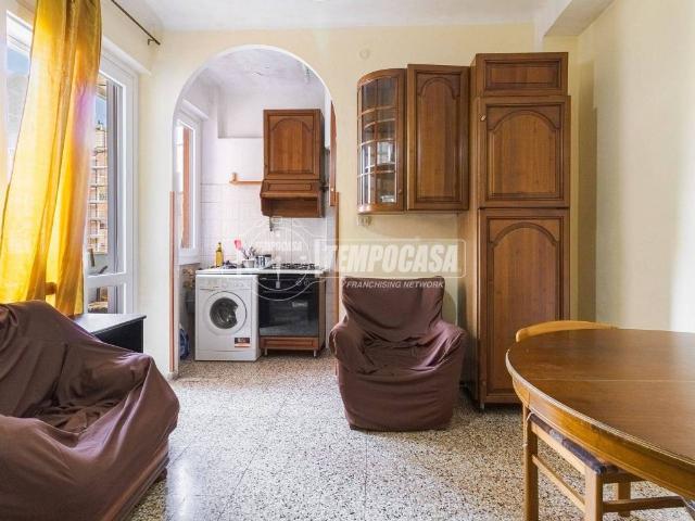 Appartamento in affitto a Municipio 4, Milano