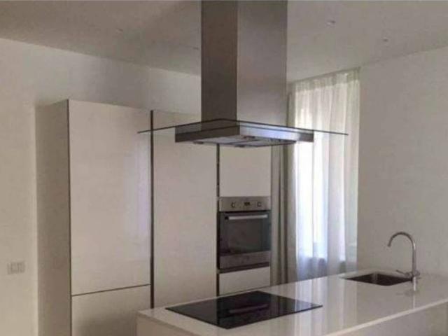 Appartamento in affitto a Municipio 1, Milano