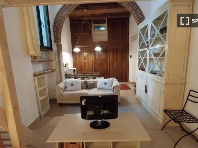 Appartamento in affitto a Guastalla, Milano