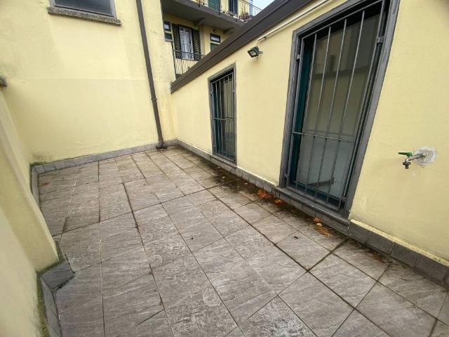 Appartamento in affitto a Municipio 8 di Milano, Milano