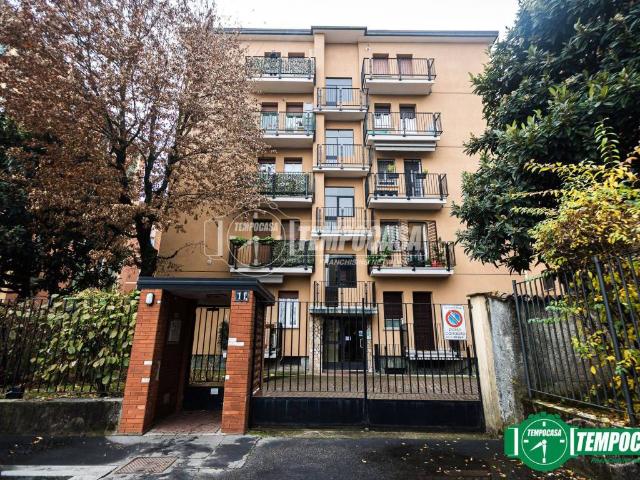 Appartamento in affitto a Municipio 9, Milano