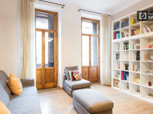 Appartamento in affitto a Municipio 9, Milano