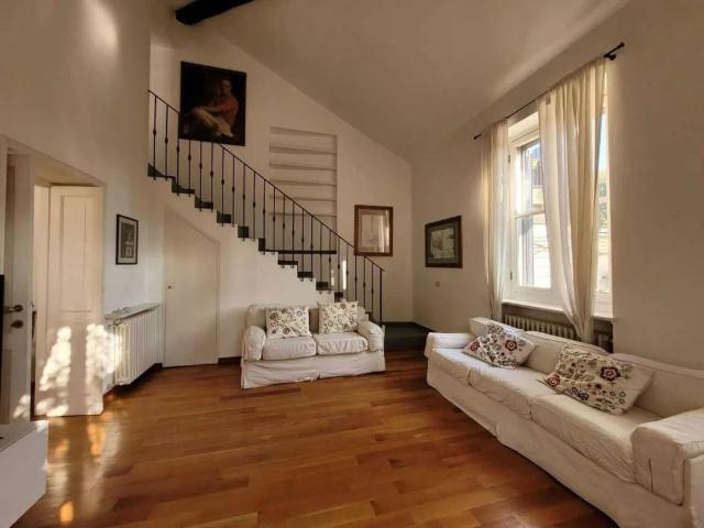 Appartamento in affitto a Duomo, Milano