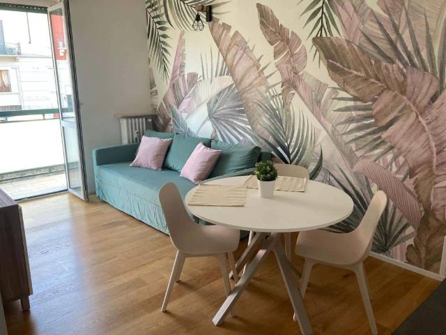 Appartamento in affitto a Navigli, Milano