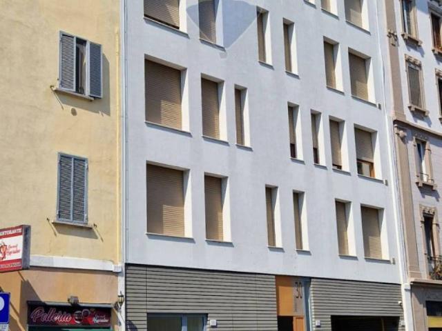 Appartamento in affitto a Municipio 4, Milano
