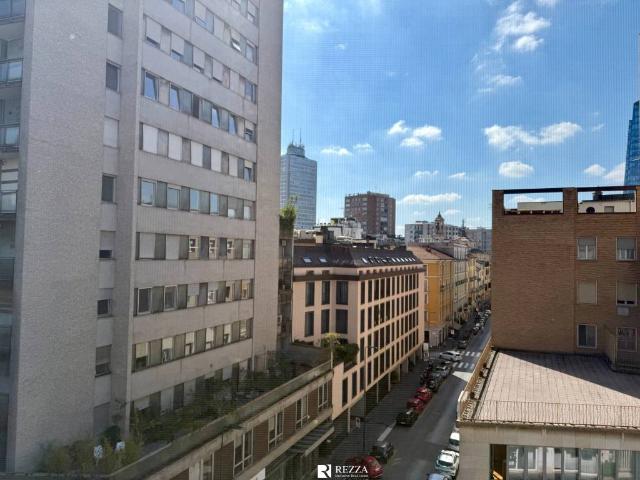 Appartamento in affitto a Municipio 2, Milano