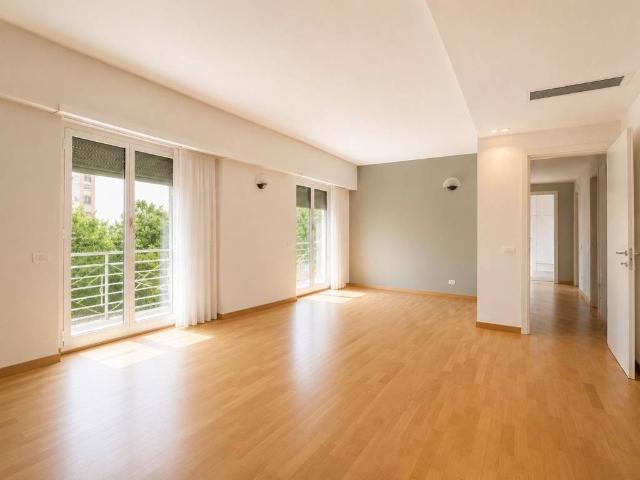 Appartamento in affitto a Municipio 8 di Milano, Milano