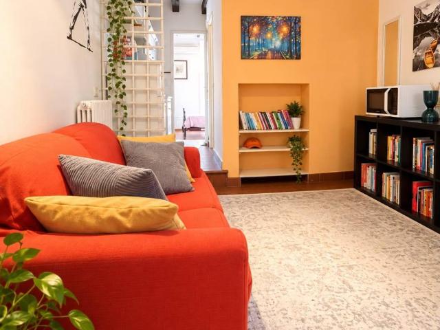Appartamento in affitto a Ticinese, Milano