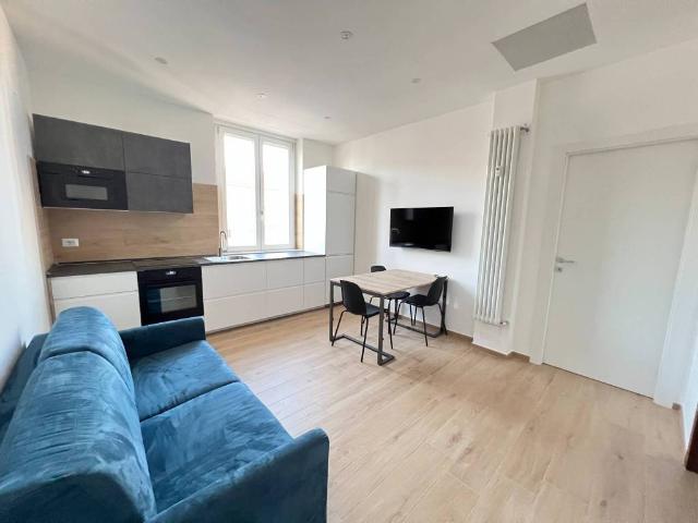 Appartamento in affitto a Vallazze, Milano