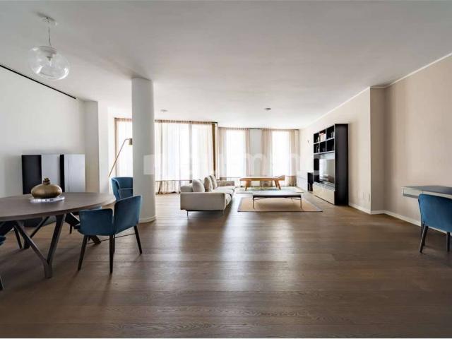 Appartamento in affitto a Duomo, Milano