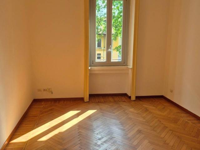 Appartamento in affitto a Municipio 9, Milano