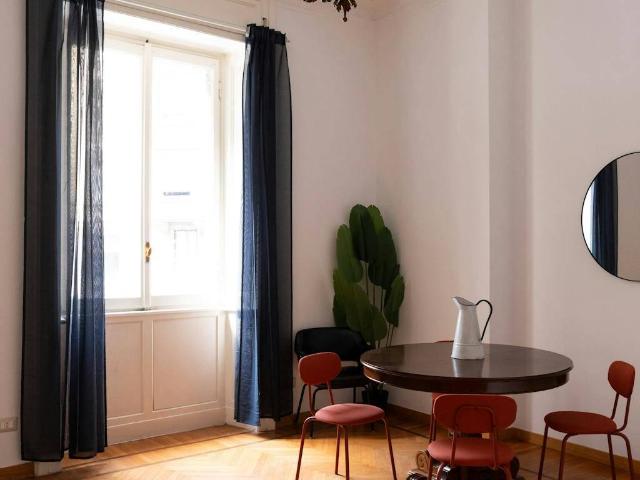 Appartamento in affitto a Centro storico, Milano