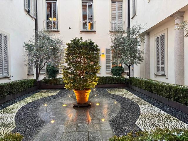 Appartamento in affitto a Centro storico, Milano