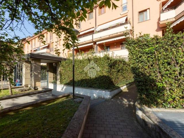 Appartamento in affitto a Municipio 9, Milano