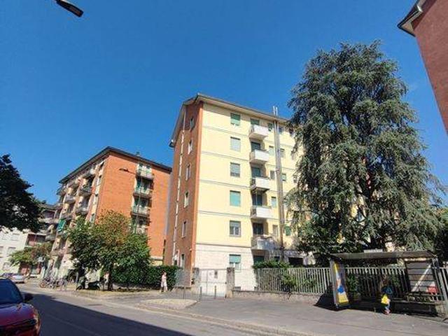 Appartamento in affitto a Municipio 7, Milano