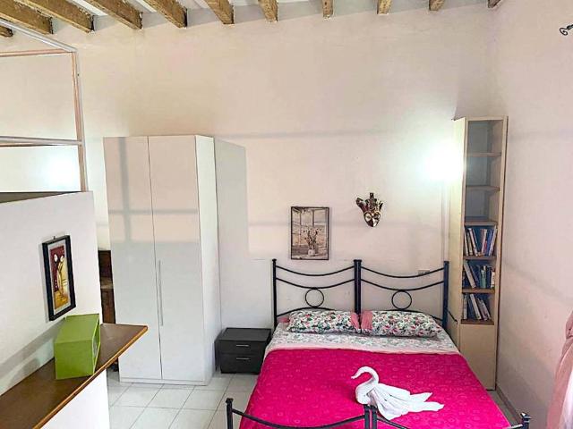 Appartamento in affitto a Ticinese, Milano