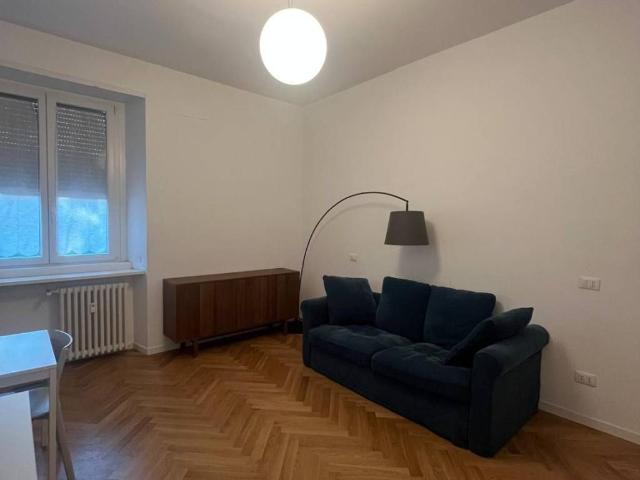 Appartamento in affitto a Municipio 4, Milano