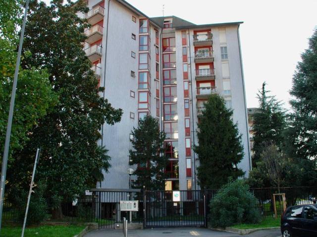 Appartamento in affitto a Municipio 7, Milano