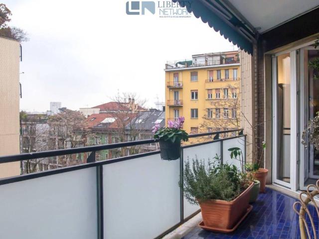 Appartamento in affitto a Municipio 7, Milano