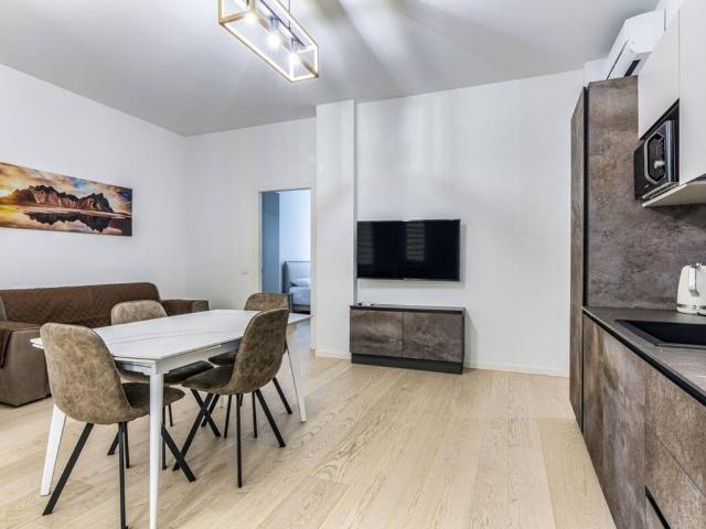 Appartamento in affitto a Municipio 2, Milano