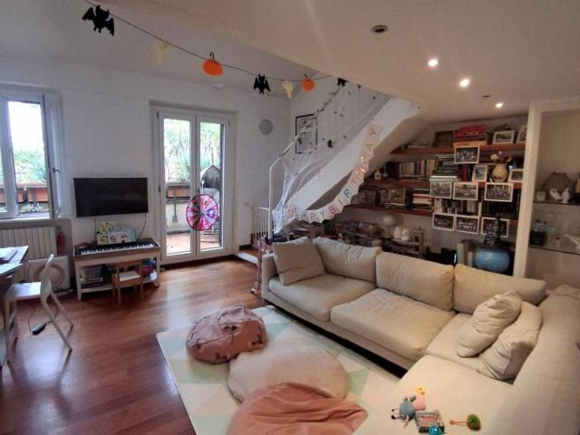 Appartamento in affitto a Centro storico, Milano