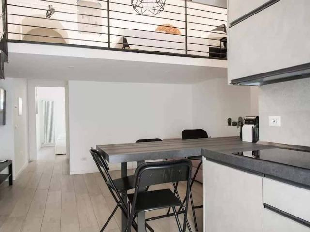 Appartamento in affitto a Ticinese, Milano