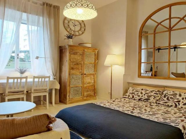 Appartamento in affitto a Municipio 4, Milano