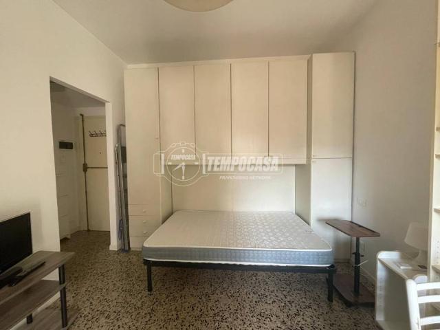 Appartamento in affitto a Municipio 9, Milano