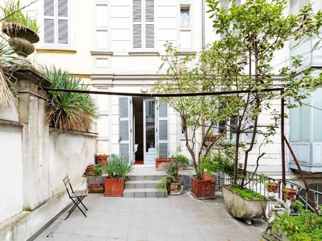 Appartamento in affitto a Centro storico, Milano