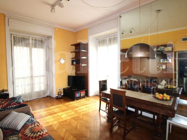Appartamento in affitto a Municipio 2, Milano