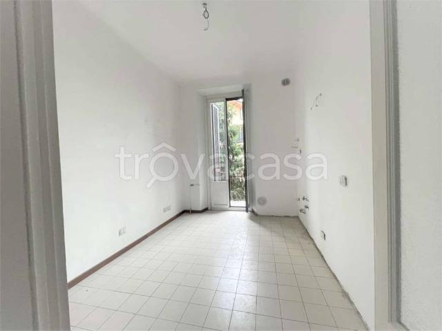 Appartamento in affitto a Municipio 4, Milano